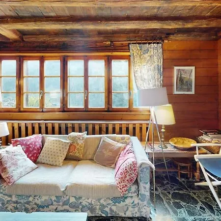 Les Mesanges, Demi-chalet Paisible Et Calme شاليه Bagnes